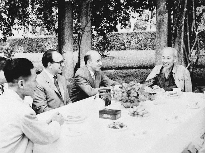 Erudito surcoreano destaca espíritu patriótico del Presidente Ho Chi Minh ảnh 1 Erudito surcoreano destaca espíritu patriótico del Presidente Ho Chi Minh ảnh 1