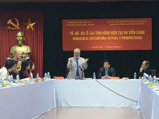 Actualizan en Vietnam situación y perspectivas de economía de Venezuela ảnh 1