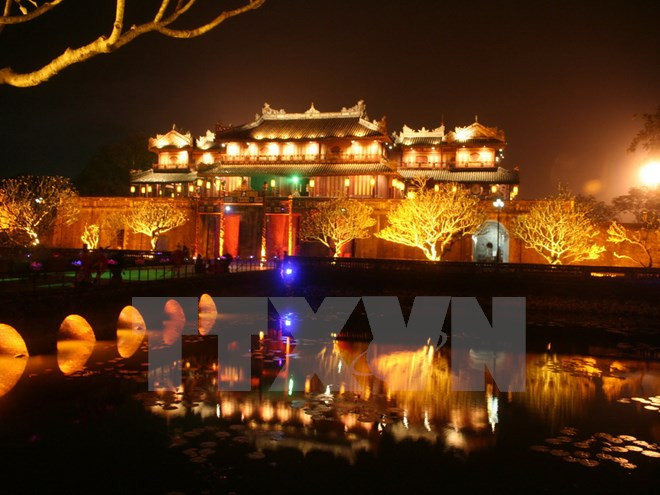 Vietnam honra a arquitecto polaco por su aporte a conservación de patrimonios culturales ảnh 2 Vietnam honra a arquitecto polaco por su aporte a conservación de patrimonios culturales ảnh 2