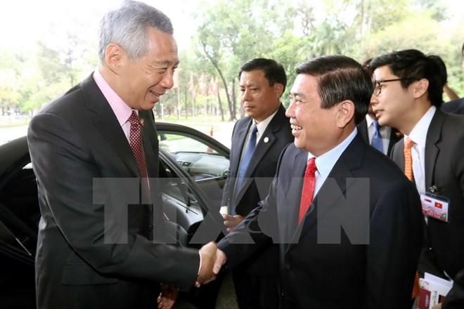 Primer ministro de Singapur destaca nexos comerciales con Vietnam ảnh 1 Primer ministro de Singapur destaca nexos comerciales con Vietnam ảnh 1