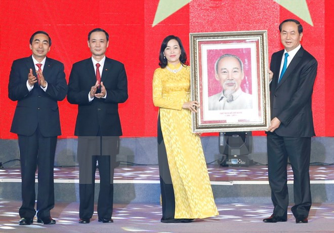 Presidente vietnamita urge a provincia de Ninh Binh a renovar modelo de crecimiento ảnh 1 Presidente vietnamita urge a provincia de Ninh Binh a renovar modelo de crecimiento ảnh 1