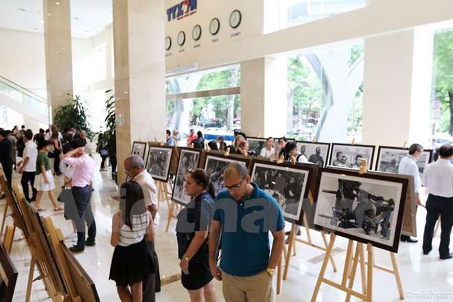 Celebran en Vietnam exposición fotográfica en homenaje al Che Guevara ảnh 1