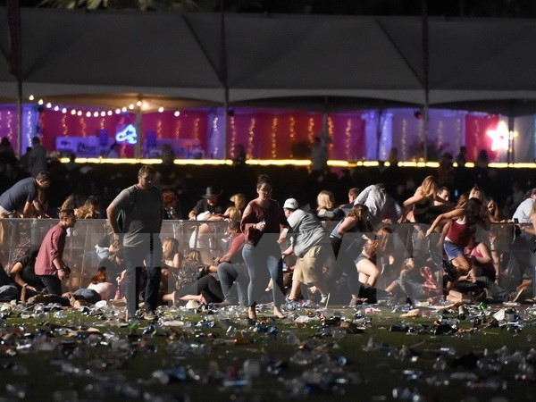 Vietnam expresa pesar a Estados Unidos por tiroteo en Las Vegas ảnh 1 Vietnam expresa pesar a Estados Unidos por tiroteo en Las Vegas ảnh 1