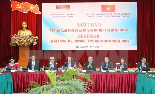 Celebran seminario sobre código penal y procedimiento judicial Vietnam-EE.UU ảnh 1 Celebran seminario sobre código penal y procedimiento judicial Vietnam-EE.UU ảnh 1