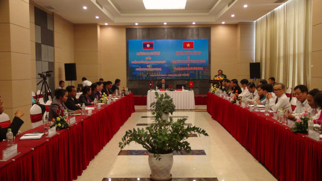 Provincias vietnamitas y laosianas mejoran colaboración transfronteriza ảnh 1