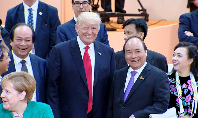 Premier vietnamita se reúne con líderes mundiales en Cumbre del G20 ảnh 1