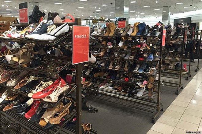 Empresas vietnamitas de moda buscan renovarse ante la llegada de Zara y H&M ảnh 1