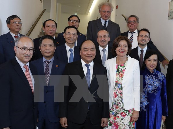 Premier vietnamita inicia su agenda de trabajo en Renania Palatinado ảnh 1 Premier vietnamita inicia su agenda de trabajo en Renania Palatinado ảnh 1