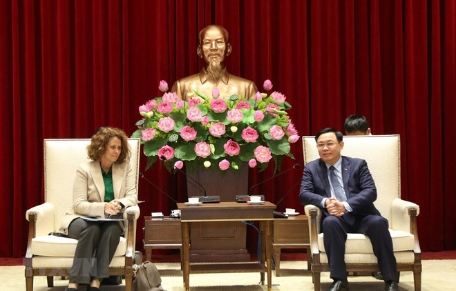 Hanoi necesita más ayuda para el desarrollo de infraestructura ảnh 1 Hanoi necesita más ayuda para el desarrollo de infraestructura ảnh 1