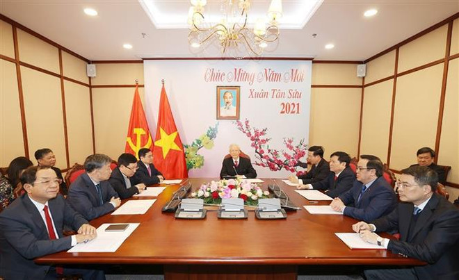 Máximo dirigente de Vietnam dialoga con nuevo secretario general del Partido Popular Revolucionario de Laos ảnh 2 Máximo dirigente de Vietnam dialoga con nuevo secretario general del Partido Popular Revolucionario de Laos ảnh 2