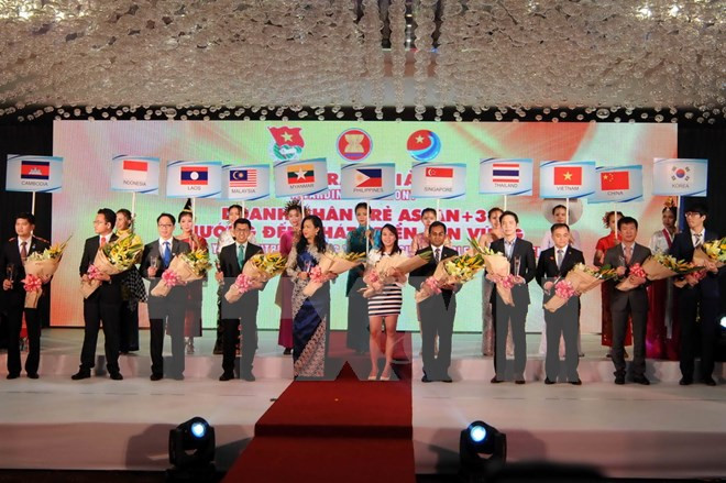 Elogian a empresarios jóvenes de ASEAN+3 hacia desarrollo sostenible ảnh 1