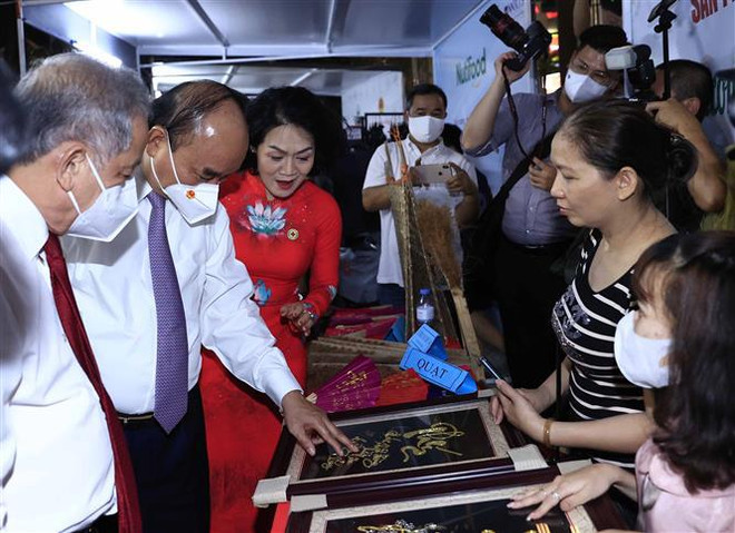 Llaman a participar activamente en Mes Humanitario en Vietnam ảnh 2 Llaman a participar activamente en Mes Humanitario en Vietnam ảnh 2