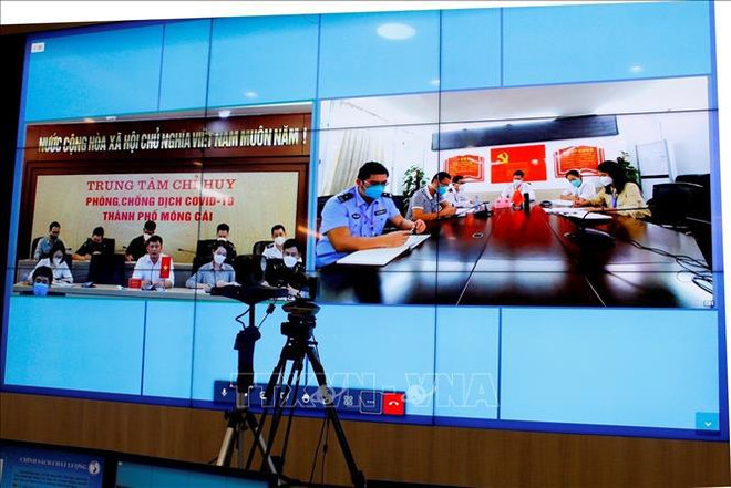 Reanudan despacho aduanero en puente de frontera entre Vietnam y China ảnh 2 Reanudan despacho aduanero en puente de frontera entre Vietnam y China ảnh 2