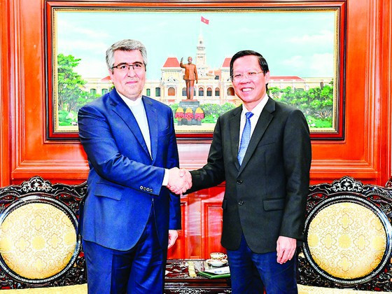 Irán concede importancia a la cooperación con Ciudad Ho Chi Minh ảnh 1 Irán concede importancia a la cooperación con Ciudad Ho Chi Minh ảnh 1