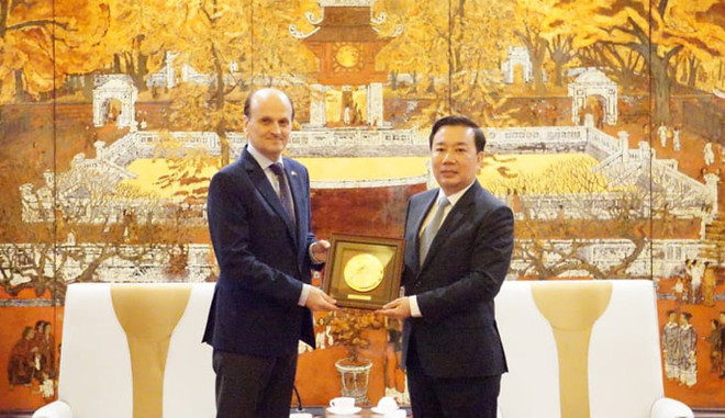 Hanoi desea promover cooperación con localidades argentinas en agricultura de alta tecnología ảnh 1 Hanoi desea promover cooperación con localidades argentinas en agricultura de alta tecnología ảnh 1