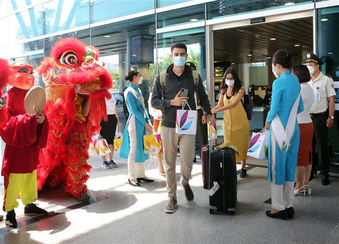 Exhortan a otros países a simplificar trámites de entrada para visitantes vietnamitas ảnh 1 Exhortan a otros países a simplificar trámites de entrada para visitantes vietnamitas ảnh 1