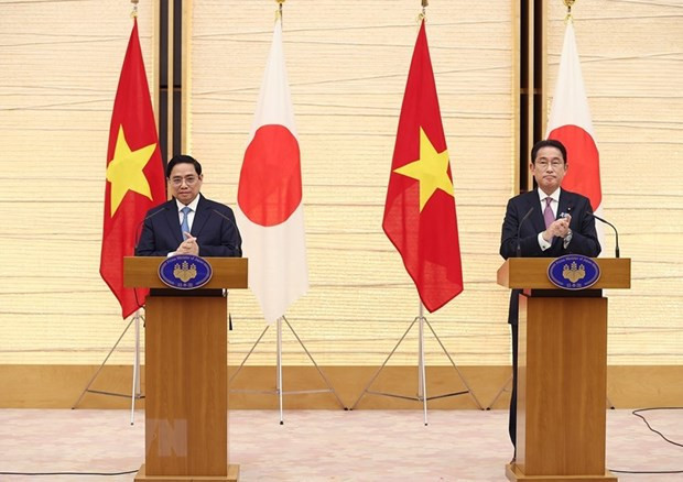 Gobierno japonés otorga gran importancia a nexos con Vietnam ảnh 1 Gobierno japonés otorga gran importancia a nexos con Vietnam ảnh 1