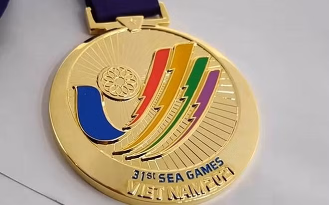 Presentan especímenes de medallas de los SEA Games 31 ảnh 1