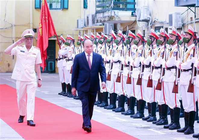 Destacan contribuciones de las fuerzas de seguridad interior de Vietnam ảnh 1 Destacan contribuciones de las fuerzas de seguridad interior de Vietnam ảnh 1