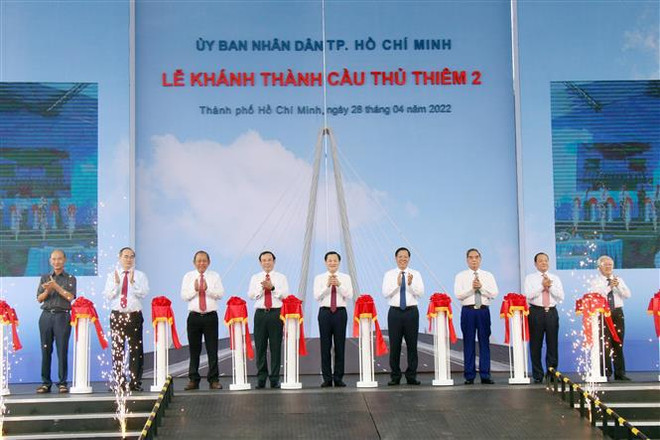Inauguran puente Thu Thiem 2 en Ciudad Ho Chi Minh ảnh 2