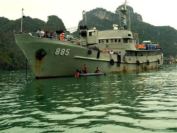 Encuentran cuerpo de cuarta víctima en el accidente de helicóptero en Quang Ninh ảnh 2 Encuentran cuerpo de cuarta víctima en el accidente de helicóptero en Quang Ninh ảnh 2