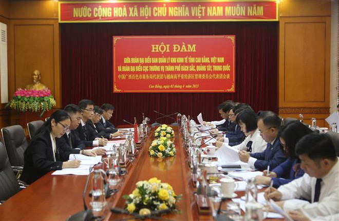 Agilizan lazos entre localidades de Vietnam y China en sectores potenciales ảnh 1