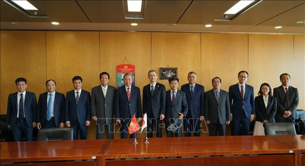 Vietnam y Japón prometen fortalecer cooperación en seguridad ảnh 2 Vietnam y Japón prometen fortalecer cooperación en seguridad ảnh 2