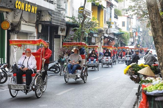 Vietnam apunta a recibir 110 millones de turistas en 2023 ảnh 2