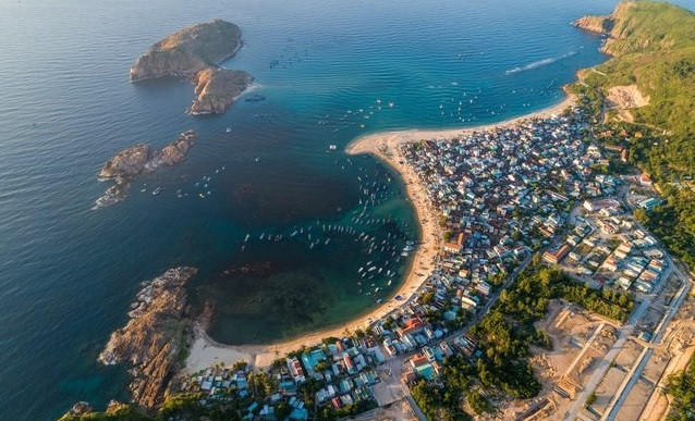 Vietnam trabaja por impulsar desarrollo socioeconómico regional ảnh 2