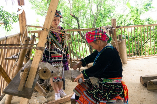 Lai Chau: preservación de la identidad cultural y desarrollo turístico ảnh 2