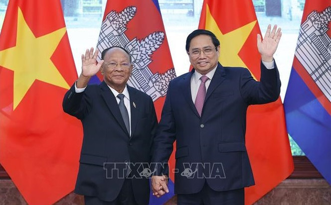 Presidente de Asamblea Nacional de Camboya concluye visita oficial a Vietnam ảnh 1 Presidente de Asamblea Nacional de Camboya concluye visita oficial a Vietnam ảnh 1