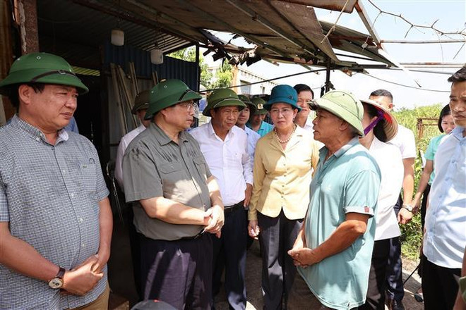 Primer ministro de Vietnam realiza visita de trabajo a provincia de Ha Nam ảnh 1 Primer ministro de Vietnam realiza visita de trabajo a provincia de Ha Nam ảnh 1