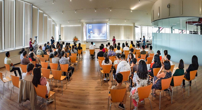 Eventos para dar a conocer el idioma vietnamita en Rumania y Hungría ảnh 1