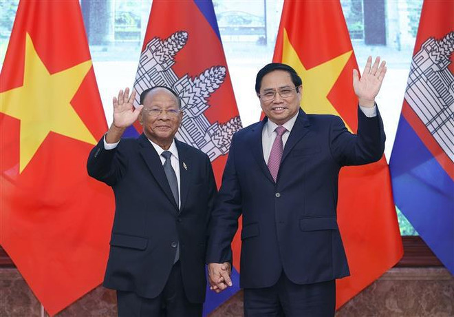 Premier vietnamita se reúne con presidente de Asamblea Nacional de Camboya ảnh 1 Premier vietnamita se reúne con presidente de Asamblea Nacional de Camboya ảnh 1