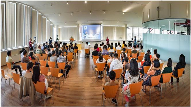 Centro de idioma vietnamita en Hungría inicia nuevo curso escolar ảnh 1 Centro de idioma vietnamita en Hungría inicia nuevo curso escolar ảnh 1