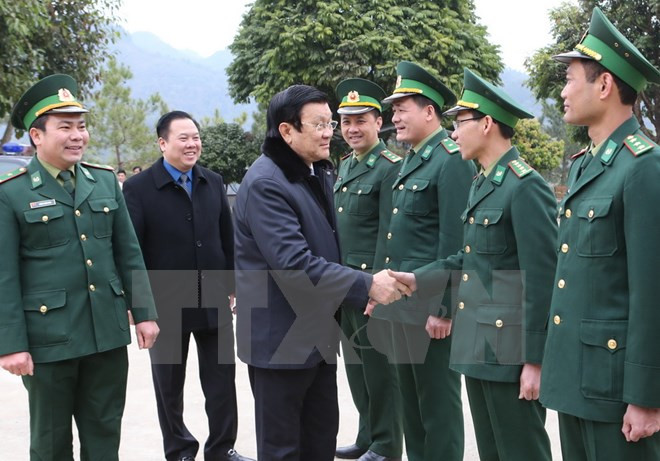 Presidente de Vietnam continúa gira por provincias montañosas norteñas ảnh 1 Presidente de Vietnam continúa gira por provincias montañosas norteñas ảnh 1