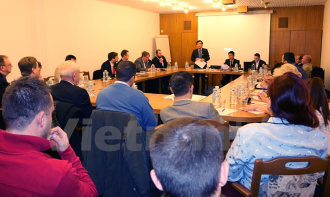 Empresas vietnamitas buscan oportunidades de cooperación en República Checa ảnh 1