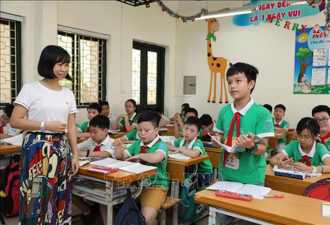 Hanoi por perfeccionar escuelas públicas con estándares nacionales ảnh 1 Hanoi por perfeccionar escuelas públicas con estándares nacionales ảnh 1