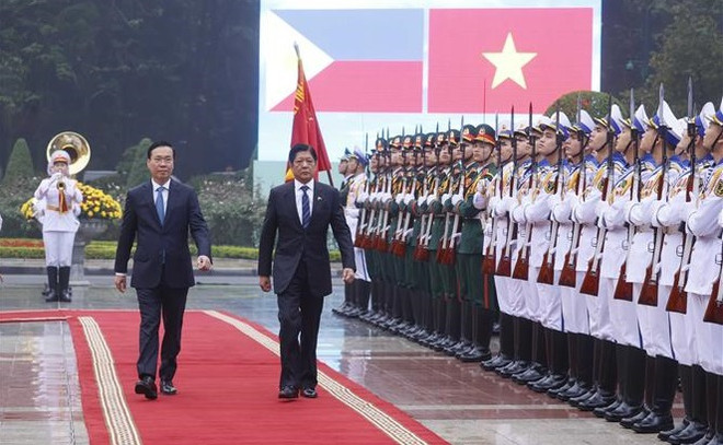 Presidente vietnamita dirige ceremonia de bienvenida a su homólogo de Filipinas ảnh 1 Presidente vietnamita dirige ceremonia de bienvenida a su homólogo de Filipinas ảnh 1