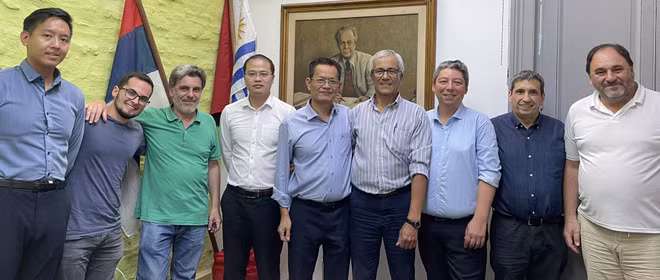 Vietnam y Uruguay fortalecen cooperación ảnh 4