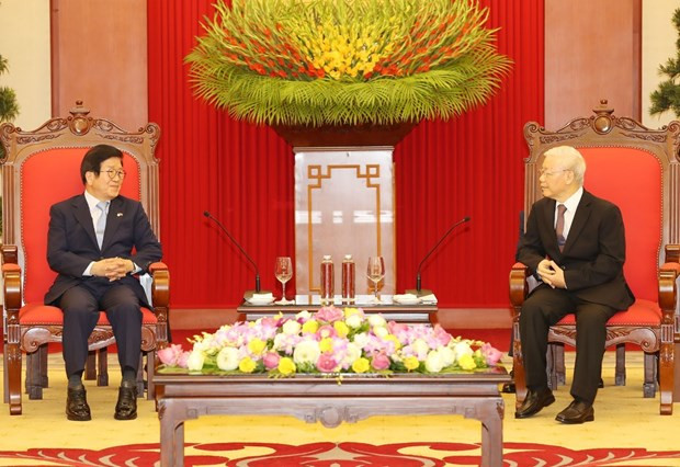 Máximo dirigente de Vietnam recibe a presidente de la Asamblea Nacional de Corea del Sur ảnh 1 Máximo dirigente de Vietnam recibe a presidente de la Asamblea Nacional de Corea del Sur ảnh 1