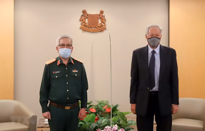 Efectúan Vietnam y Singapur diálogo sobre políticas de defensa ảnh 1