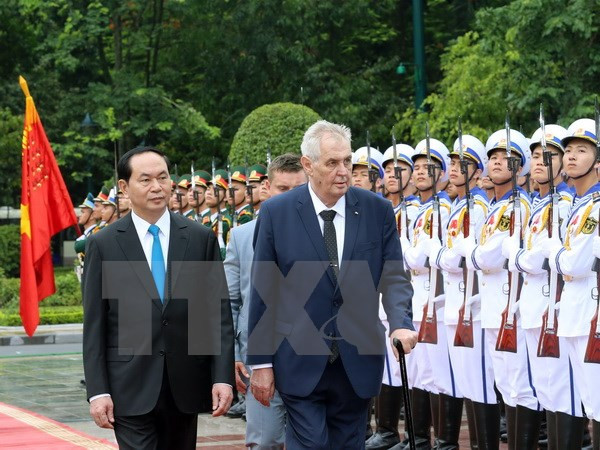 Vietnam y República Checa acuerdan hacer más efectiva cooperación económica ảnh 1 Vietnam y República Checa acuerdan hacer más efectiva cooperación económica ảnh 1
