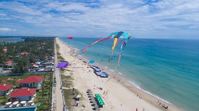 Cometas sobrevuelan en Festival de Patrimonio de Quang Nam 2017 ảnh 1 Cometas sobrevuelan en Festival de Patrimonio de Quang Nam 2017 ảnh 1
