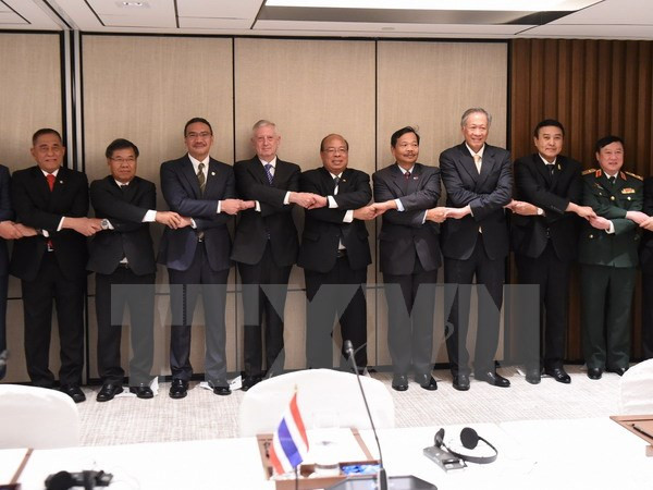Países del Sudeste Asiático unen manos para encarar retos regionales en Shangri-La ảnh 1 Países del Sudeste Asiático unen manos para encarar retos regionales en Shangri-La ảnh 1