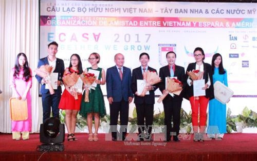 Debuta club de amistad entre Vietnam y países hispanohablantes ảnh 1  Debuta club de amistad entre Vietnam y países hispanohablantes ảnh 1