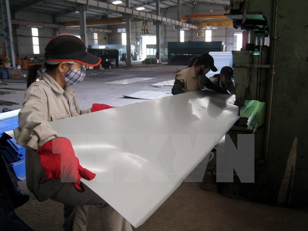 Vietnam aplicará medida de autodefensa a importaciones de chapas de colores ảnh 1