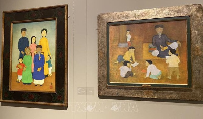 Inauguran exposición del pintor vietnamita Mai Trung Thu en Francia ảnh 1