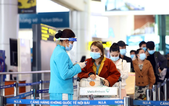 Pasajeros aéreos deben realizar declaración médica electrónica en Vietnam ảnh 1 Pasajeros aéreos deben realizar declaración médica electrónica en Vietnam ảnh 1