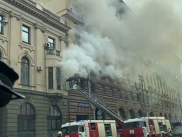 Sin víctimas en incendio del edificio de la Oficina de Comercio de Vietnam en Moscú ảnh 1 Sin víctimas en incendio del edificio de la Oficina de Comercio de Vietnam en Moscú ảnh 1